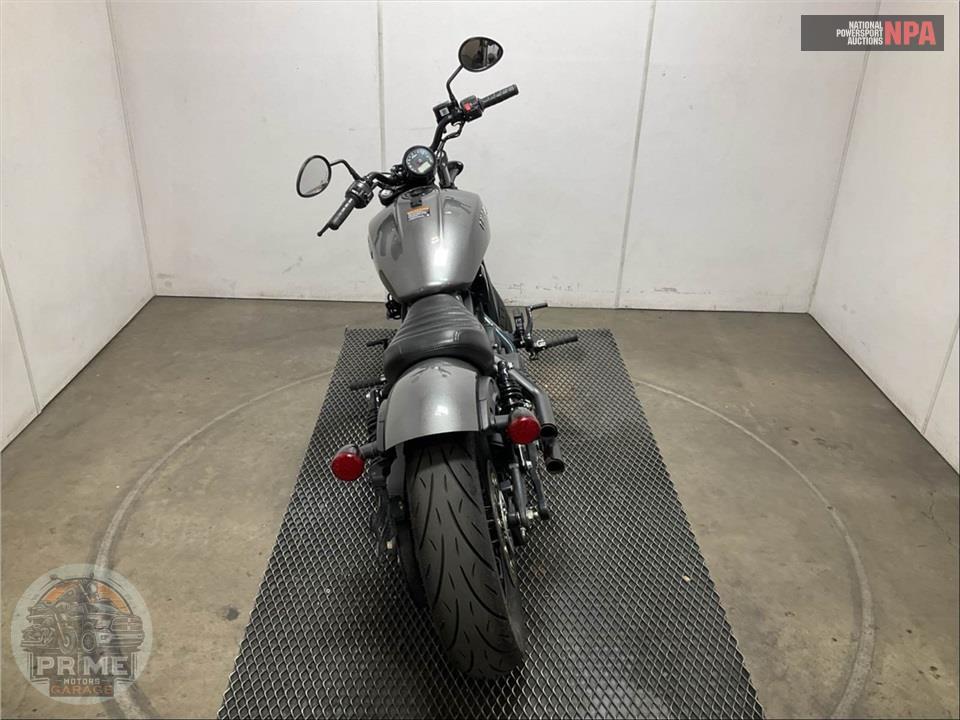 2021 Indian Motorcycle SCOUT BOBBER SIXTY (ABS) — фото 4