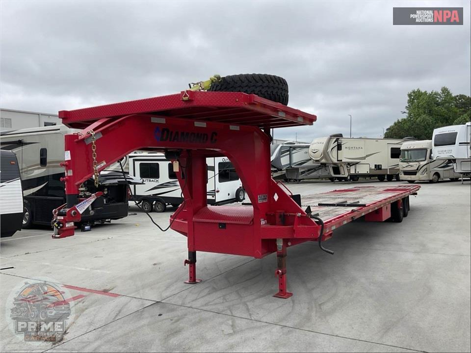 2022 Diamond C Trailers FMAX210 — фото 2