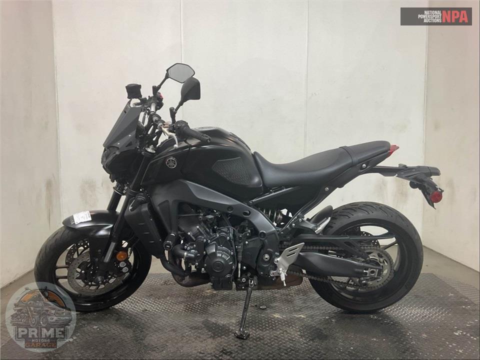 2022 Yamaha MT-09 — фото 3