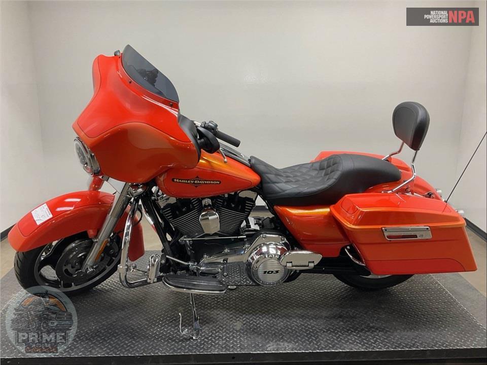 2012 Harley-Davidson FLHX STREET GLIDE — фото 3