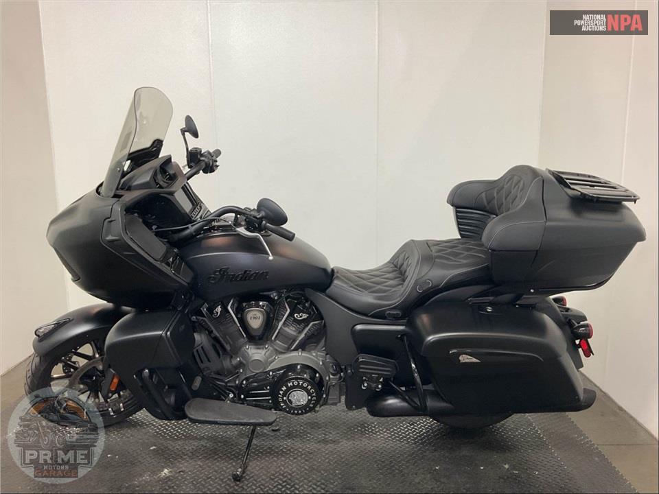 2023 Indian Motorcycle PURSUIT DARK HORSE PREMIUM (BLACK) — фото 3