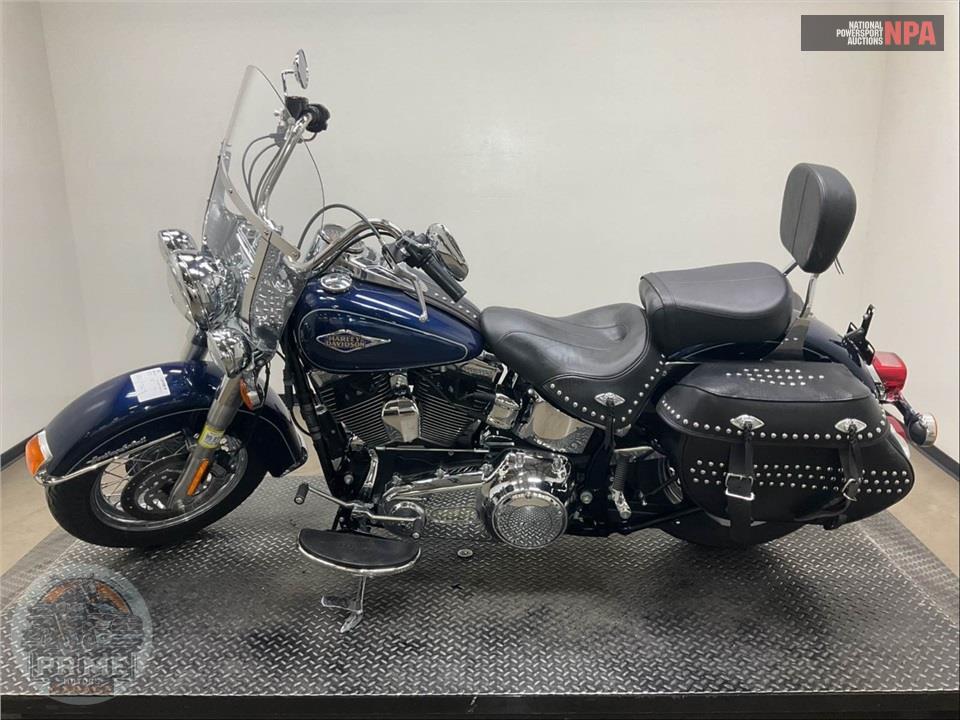 2012 Harley-Davidson FLSTC HRTG SFTL CLSC — фото 3