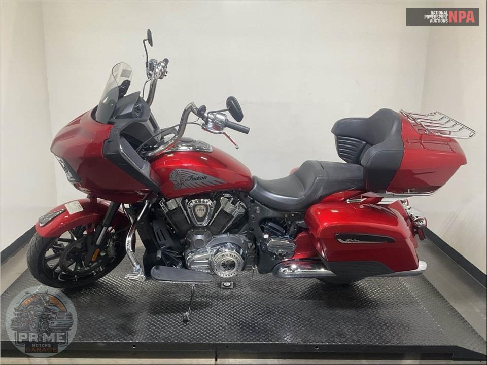 2020 Indian Motorcycle CHALLENGER LIMITED — фото 3