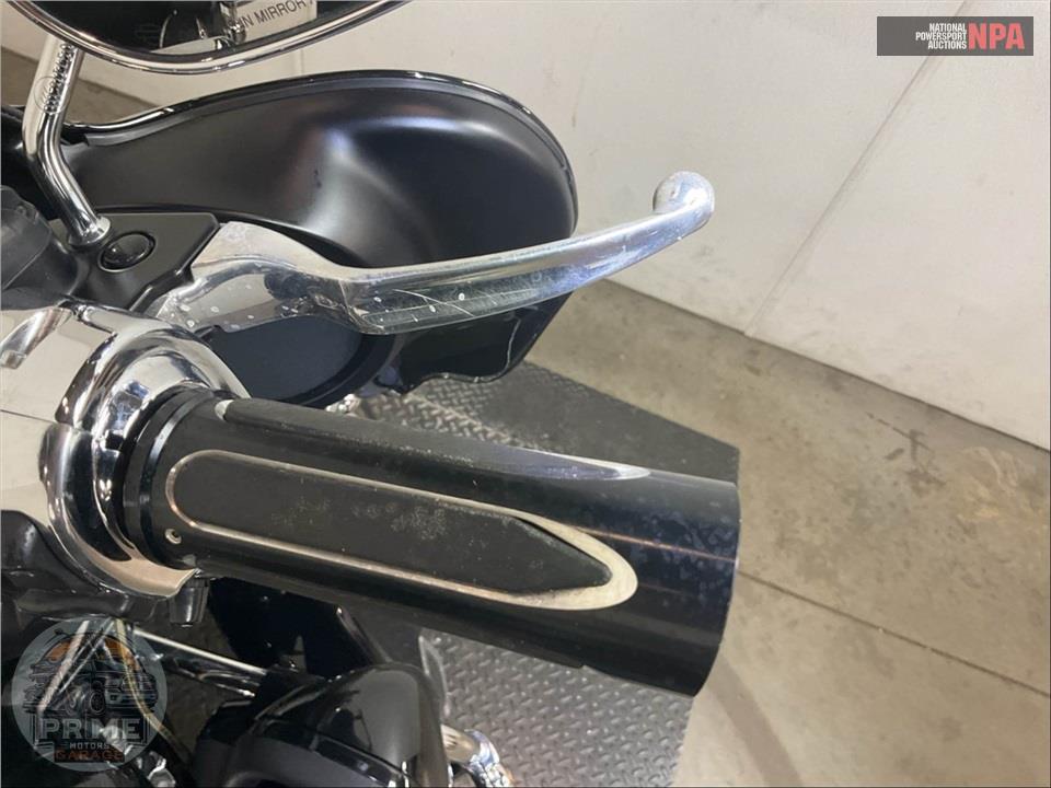 2018 Harley-Davidson FLHTCU ELECTRA GLIDE ULTRA CLASSIC — фото 31