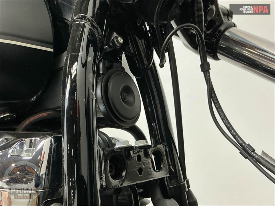 2023 Harley-Davidson FXBR BREAKOUT 117 — фото 11