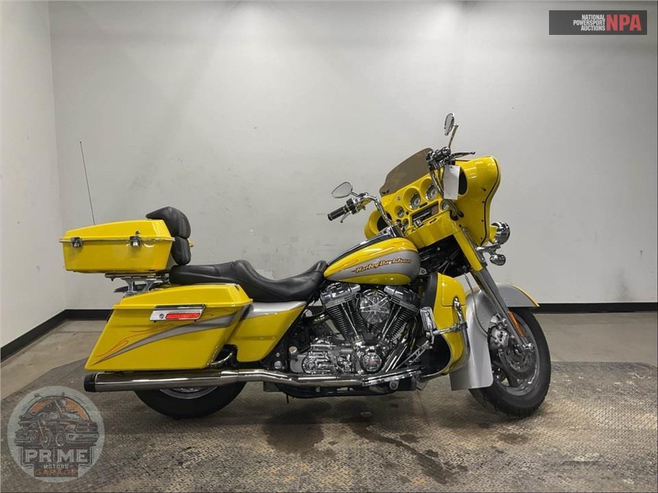 2005 Harley-Davidson FLHTCSE2 SCREAMIN EAGLE — фото 1
