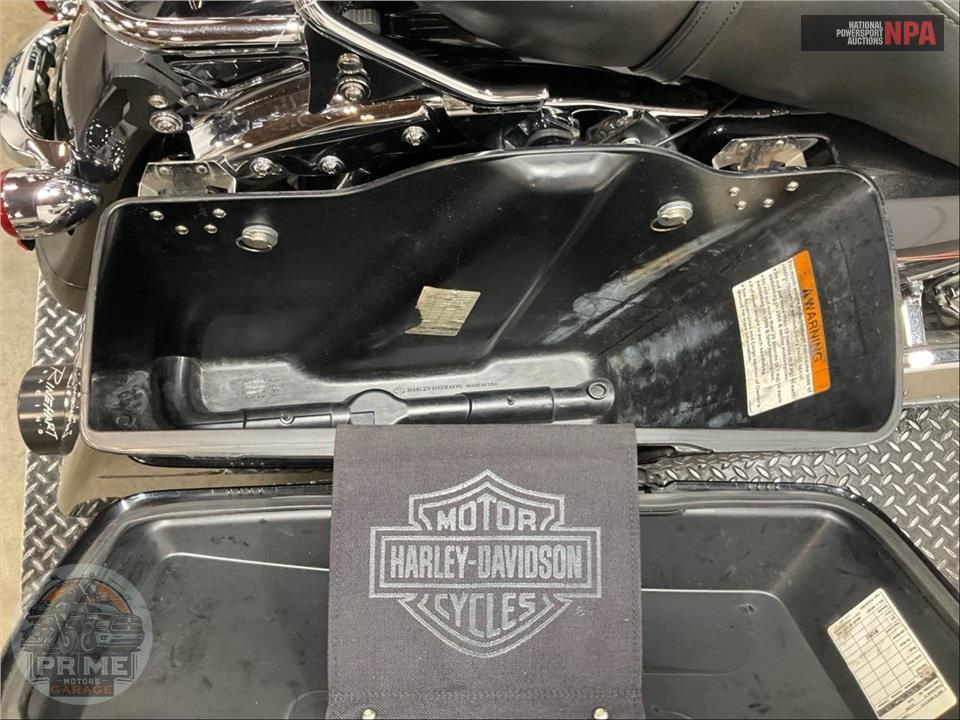 2013 Harley-Davidson FLHX STREET GLIDE — фото 23