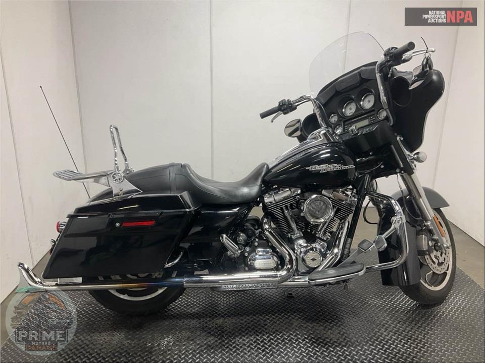 2012 Harley-Davidson FLHX STREET GLIDE — фото 1