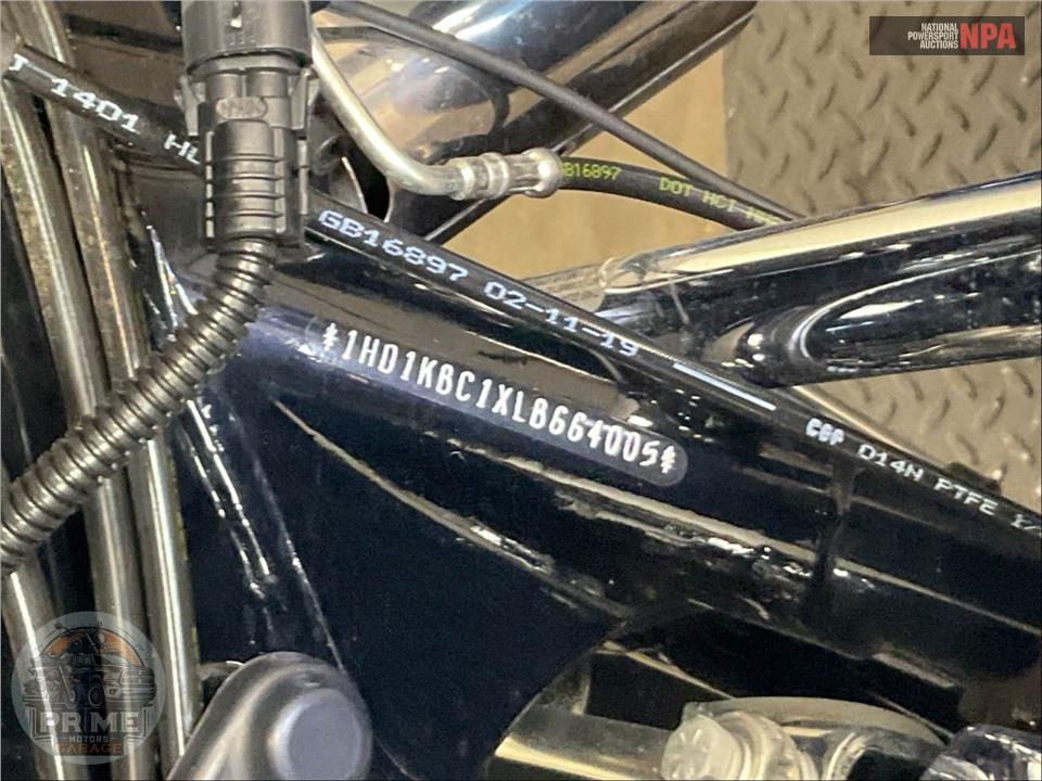 2020 Harley-Davidson FLHX STREET GLIDE — фото 24