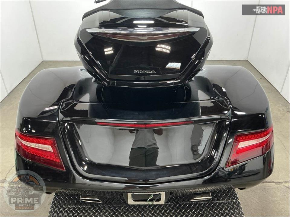 2023 Honda GL1800 GOLDWING TOUR — фото 18