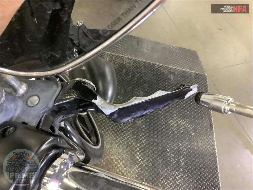 2015 Harley-Davidson FXSB BREAKOUT — фото 47