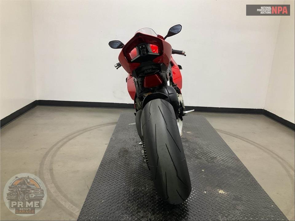 2024 Ducati PANIGALE V4 S — фото 4