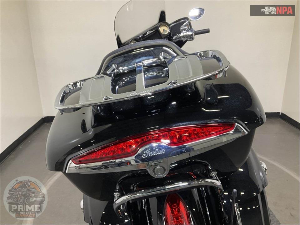 2021 Indian Motorcycle ROADMASTER (BLACK) — фото 27