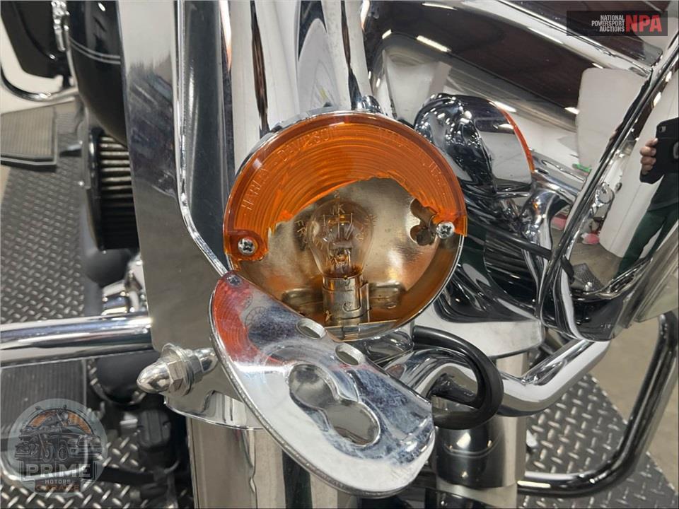 2012 Harley-Davidson FLHRC ROAD KING CLSC — фото 34