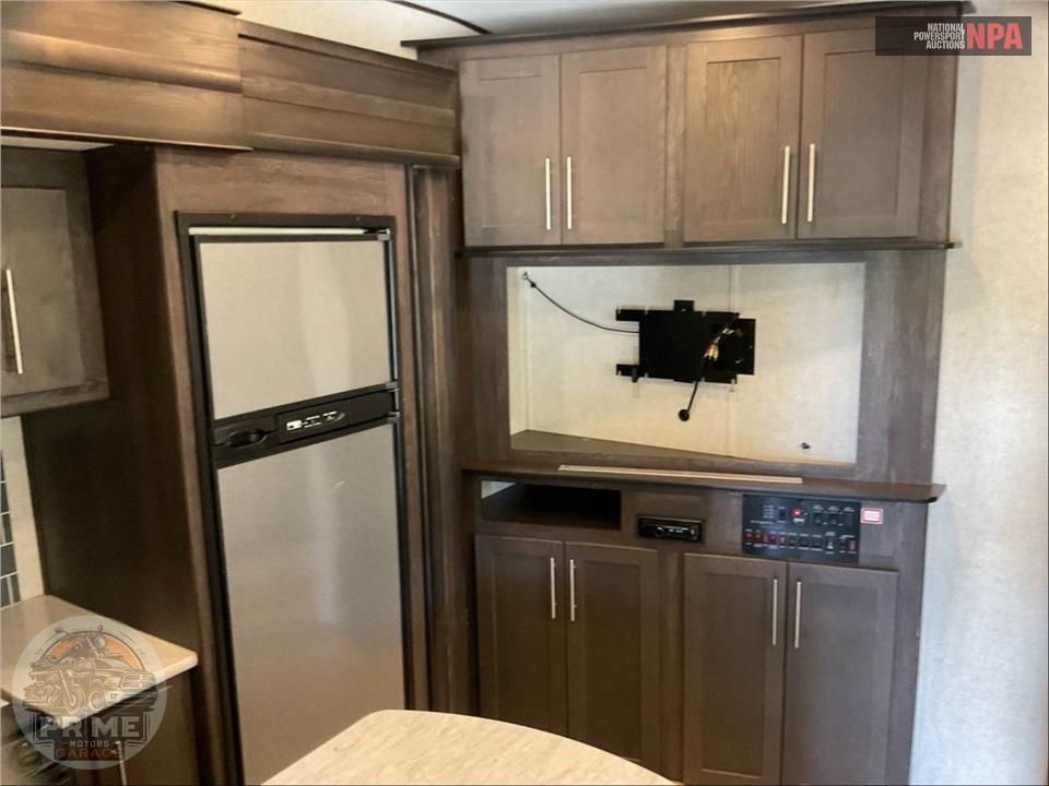 2018 Keystone Rv M-35 - CARBON TOY HAULER SERIES — фото 9