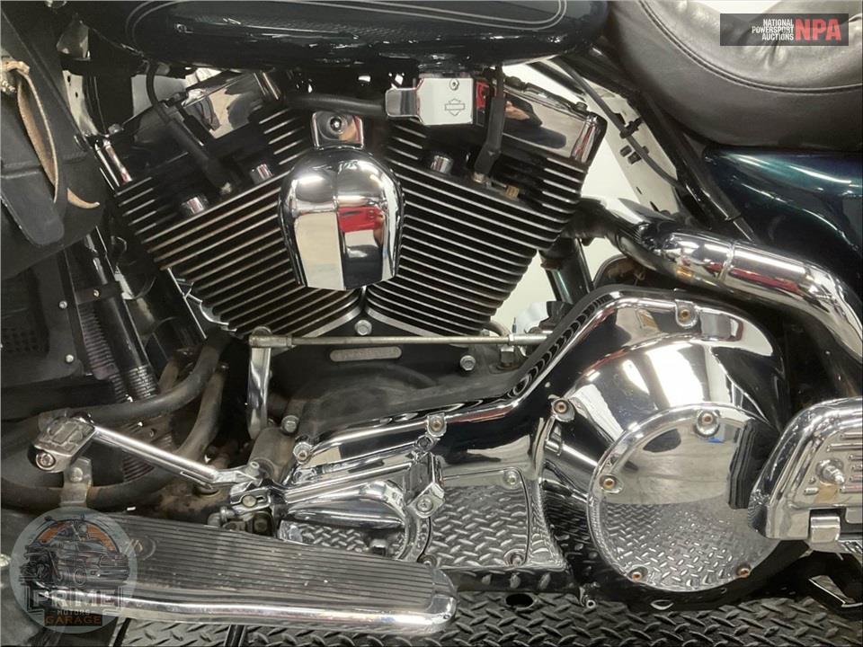 2001 Harley-Davidson FLHTCUI ULTRA CLASSIC ELECTRA GLIDE — фото 7