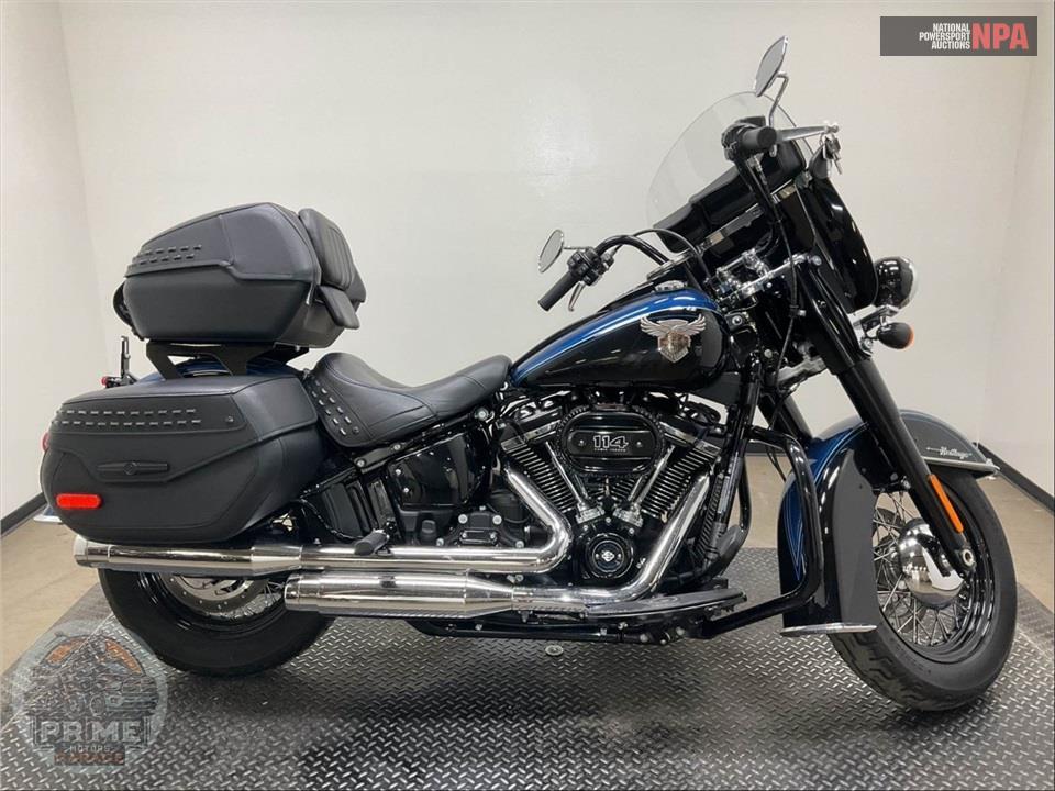 2018 Harley-Davidson FLHCS HERITAGE CLASSIC 114 ANNIVERSARY — фото 1