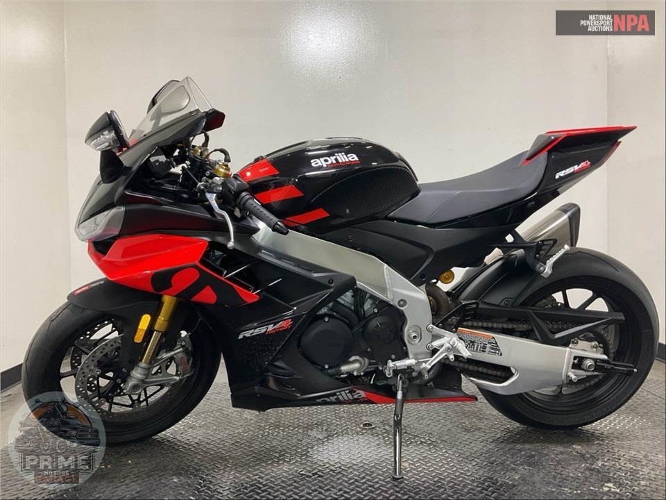 2021 Aprilia RSV4 FACTORY 1100 — фото 3