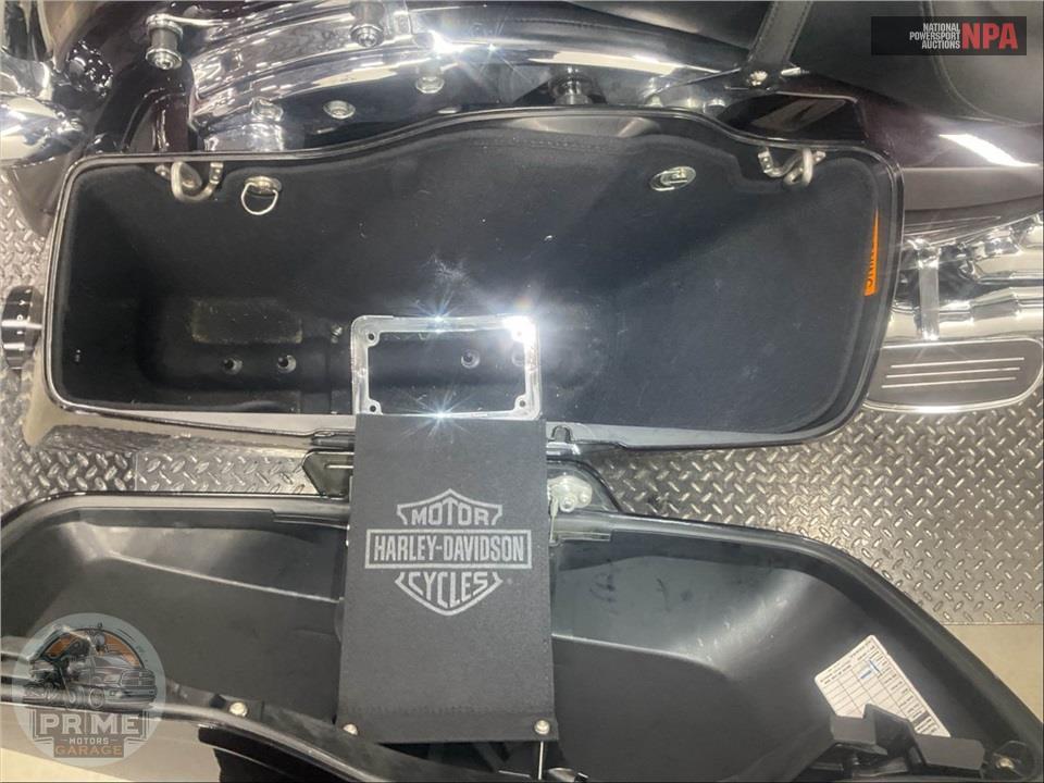 2014 Harley-Davidson FLHXS STREET GLIDE — фото 26