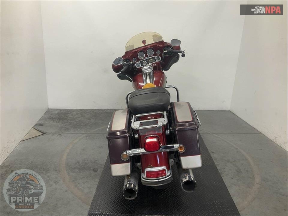 2009 Harley-Davidson FLHTCU ULTRA CLASSIC ELECTRA GLIDE — фото 4