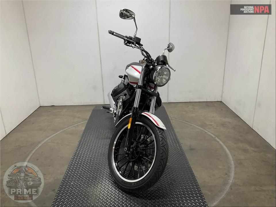 2017 Moto Guzzi V9 ROAMER — фото 2