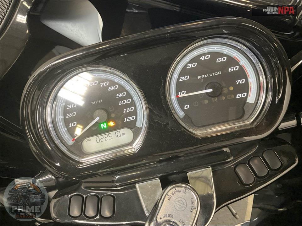 2022 Harley-Davidson FLTRK ROAD GLIDE LIMITED — фото 5