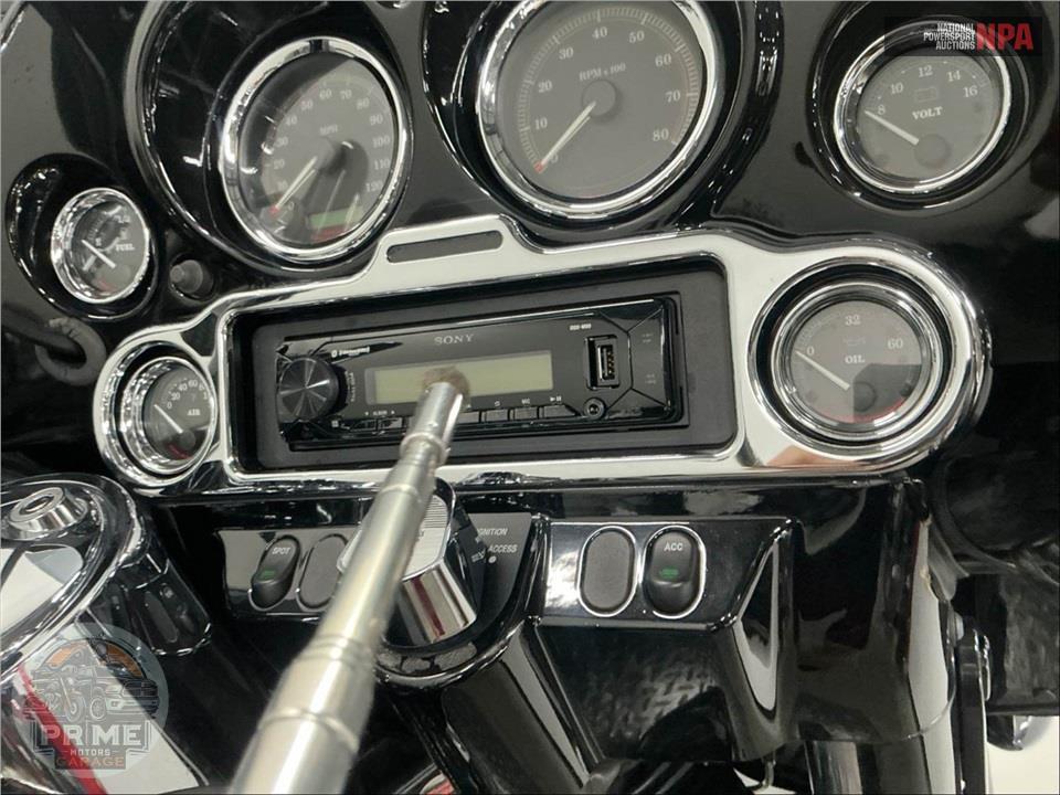 2004 Harley-Davidson FLHTC ELECTRA GLIDE CLASSIC — фото 35