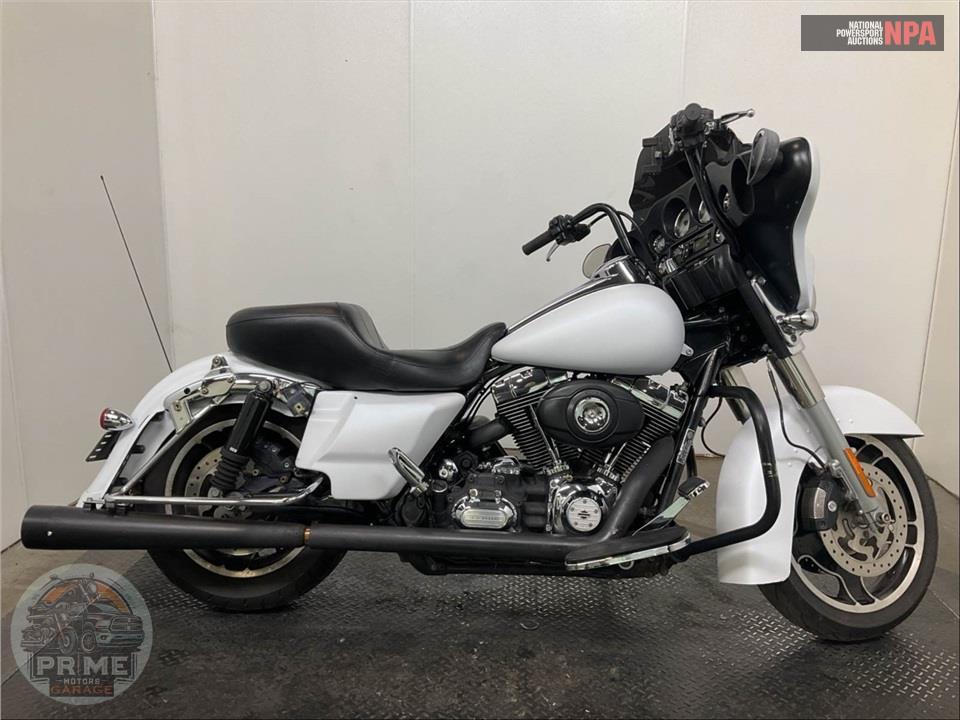 2013 Harley-Davidson FLHX STREET GLIDE — фото 1