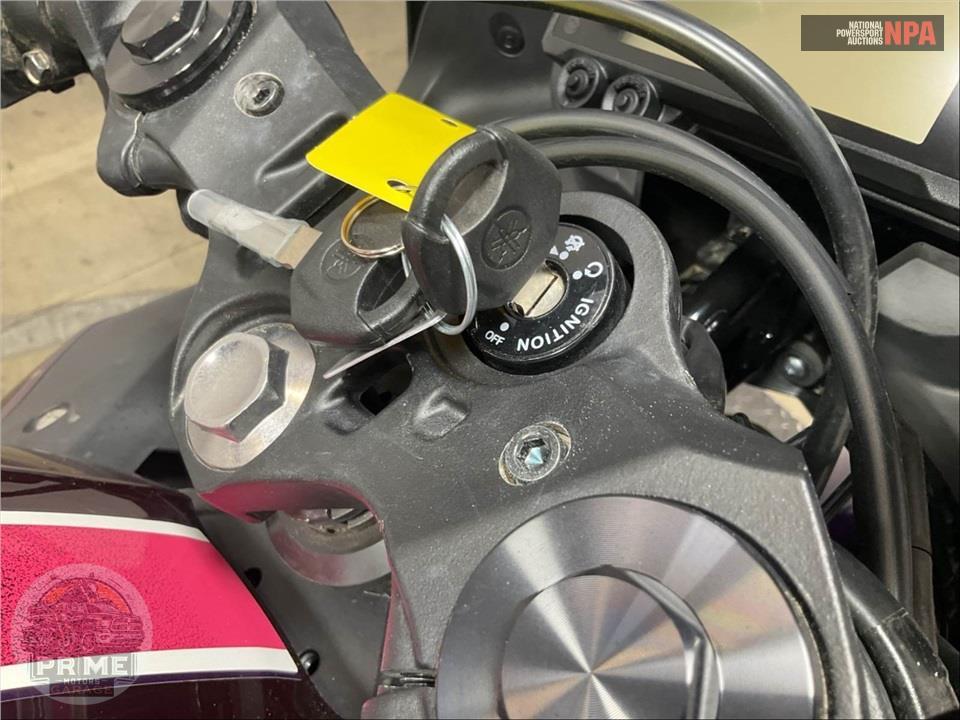 2023 Yamaha YZF-R3 — фото 21