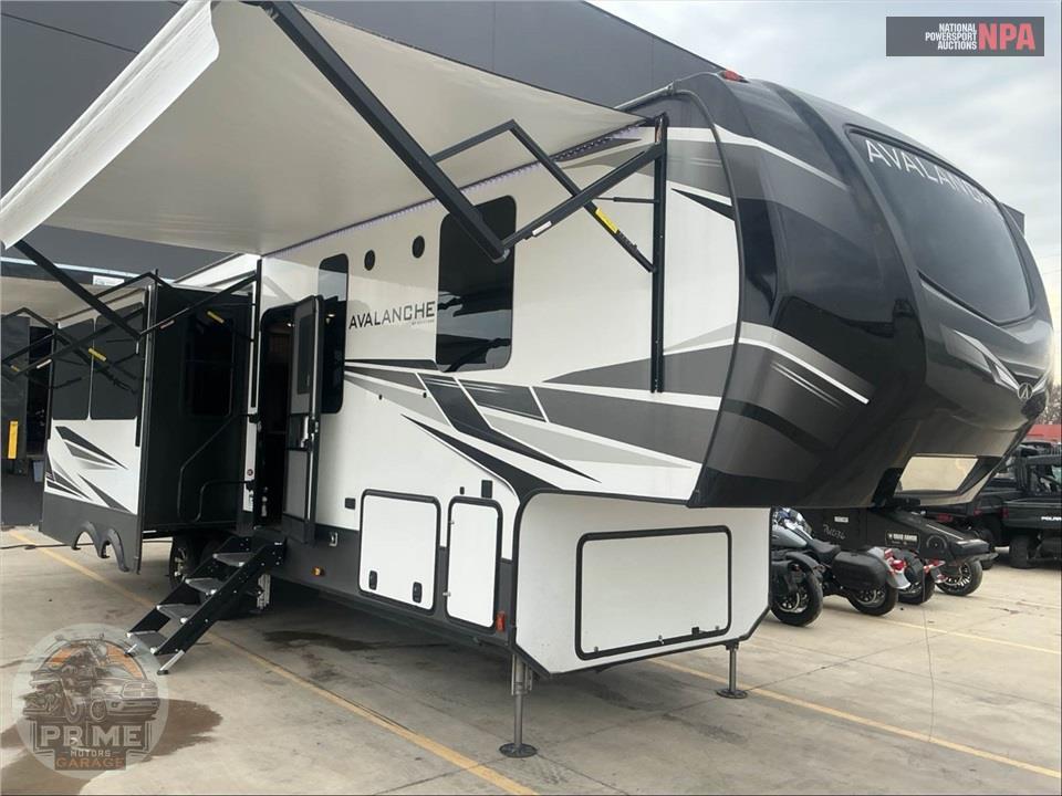 2021 Keystone Rv M-312 RS - AVALANCHE FIFTH WHEEL SERIES — фото 1