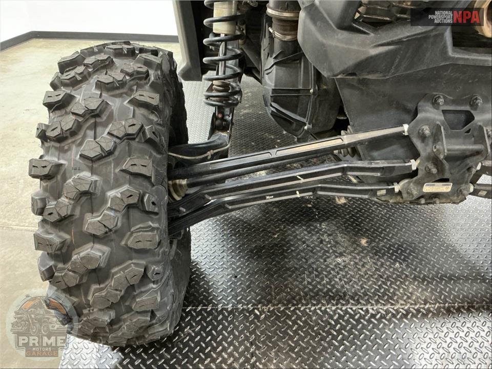 2023 Can-Am MAVERICK X3 MAX X RS TURBO RR 72 (BLACK ONLY) — фото 19