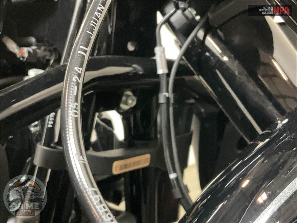 2025 Harley-Davidson FLHXU STEET GLIDE ULTRA — фото 12