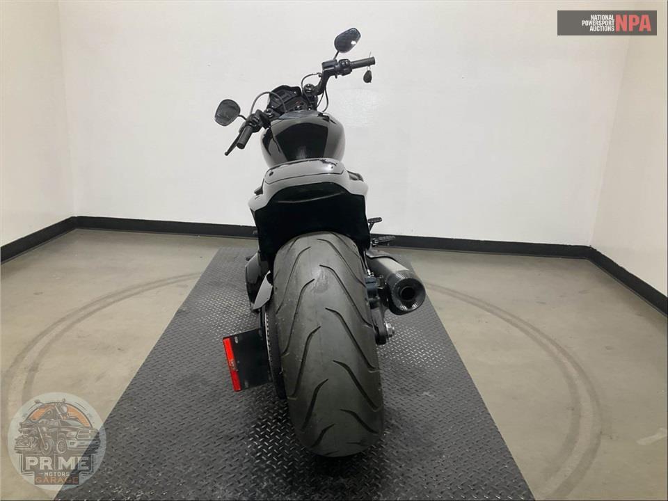 2019 Harley-Davidson FXDRS FXDR 114 — фото 4