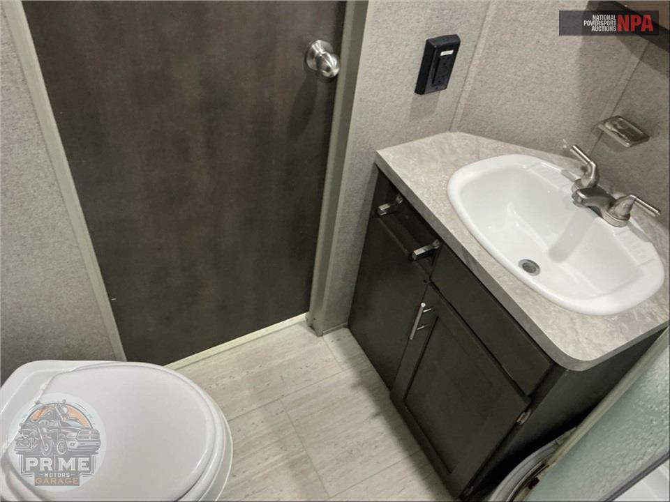 2020 Rockwood By Forest River M-2906RS - ULTRA LITE SERIES — фото 20