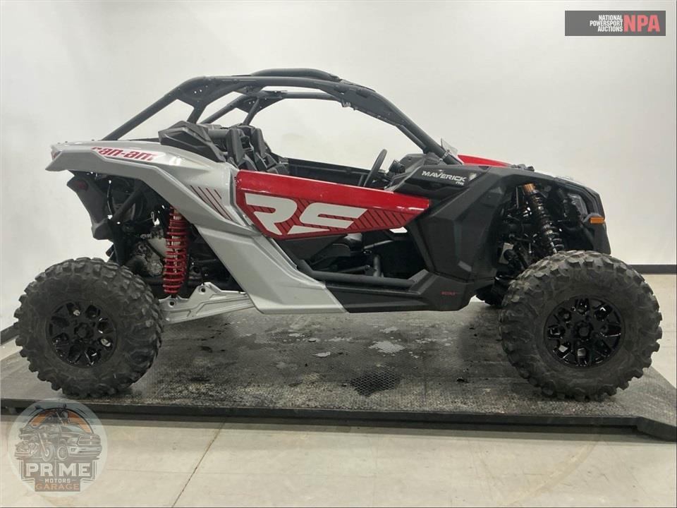 2024 Can-Am MAVERICK X3 RS TURBO (RED AND SILVER) — фото 1