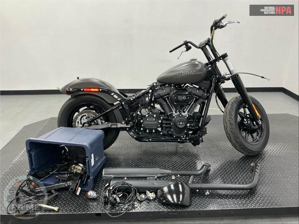 2022 HARLEY-DAVIDSON FLHCS HERITAGE CLASSIC