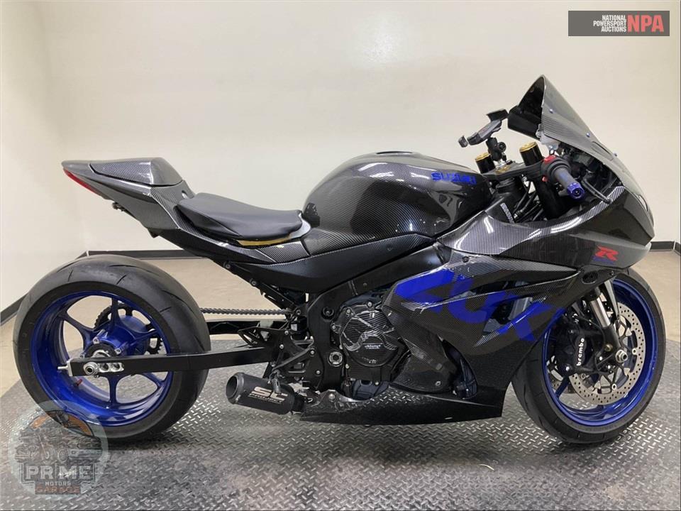 2023 Suzuki GSX-R1000 — фото 1