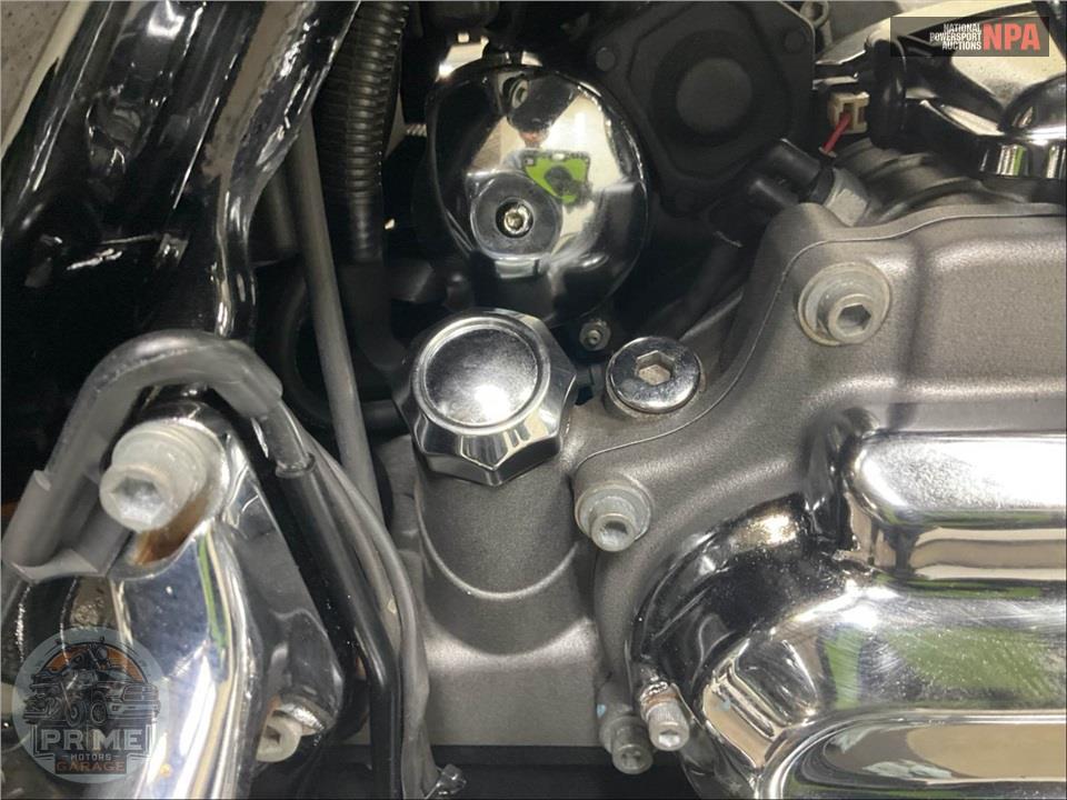 2016 Harley-Davidson FLTRUSE CVO ROAD GLIDE ULTRA — фото 9