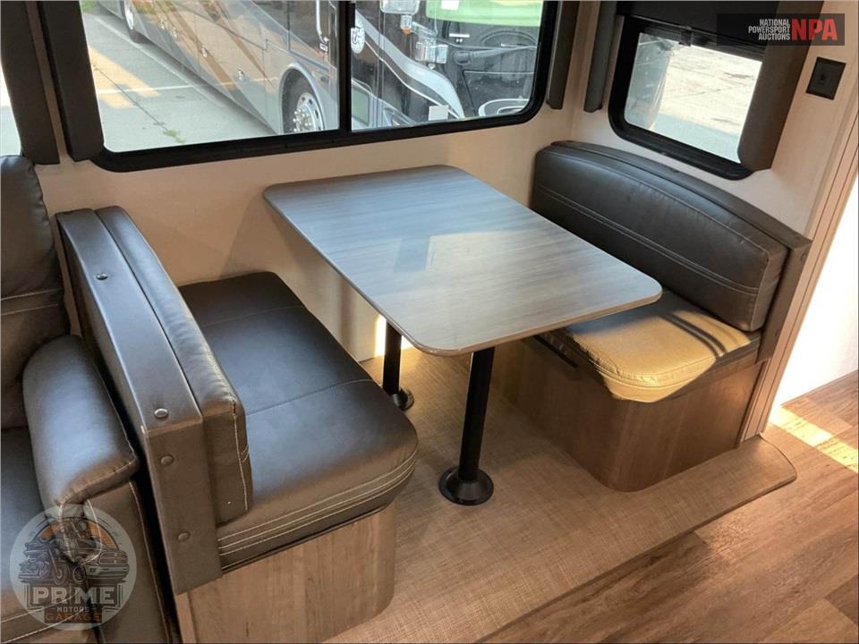 2021 Keystone Rv M-26 RBS - COUGAR SERIES — фото 10