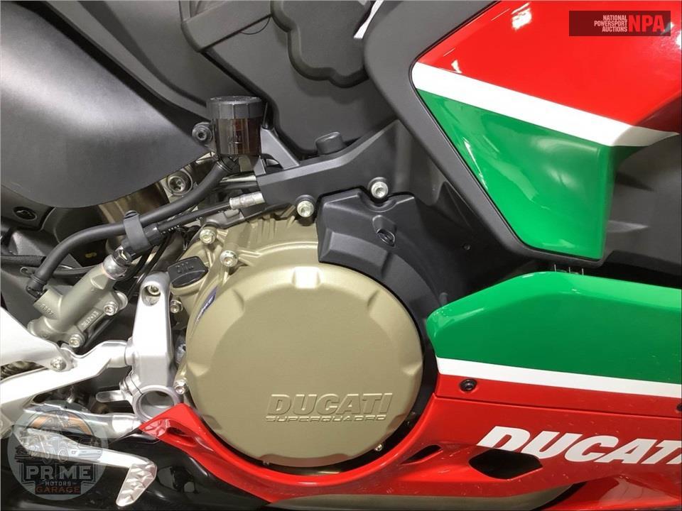 2023 Ducati PANIGALE V2 BAYLISS 1ST CHAMPIONSHIP 20TH ANNIVERSARY — фото 7