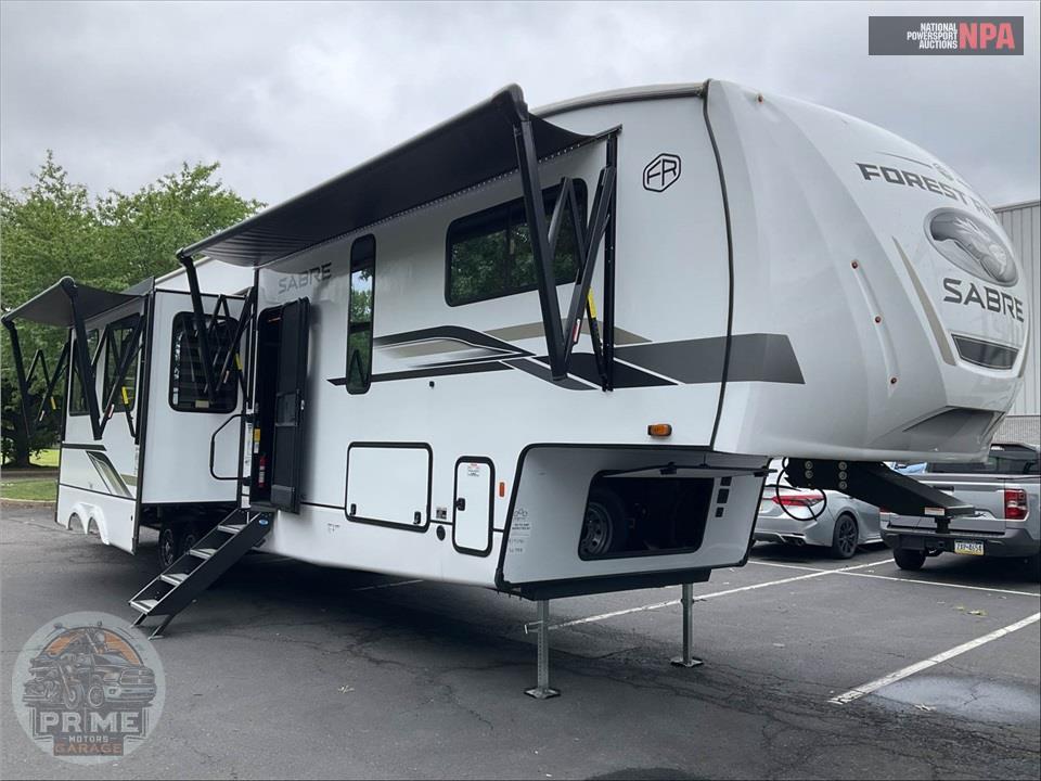 2025 Sabre By Forest River M-36DBB - FIFTH WHEEL SERIES — фото 1