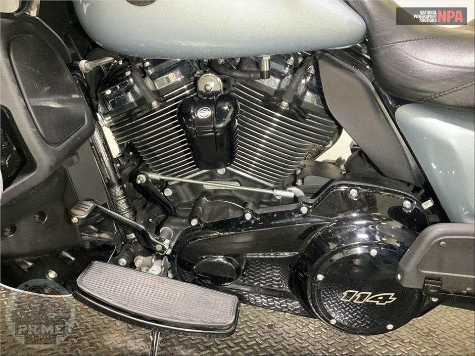 2023 Harley-Davidson FLTRK ROAD GLIDE LIMITED — фото 7