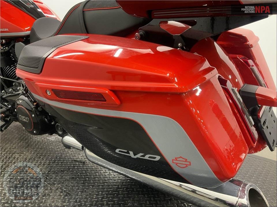 2024 Harley-Davidson FLHXSE CVO STREET GLIDE — фото 14