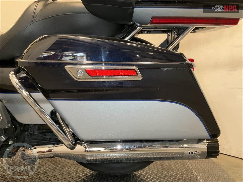2019 Harley-Davidson FLTRU ROAD GLIDE ULTRA — фото 20