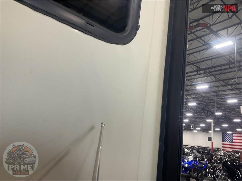 2017 Keystone Rv M-297 FWRLS SPRINTER FIFTH WHEEL SERIES — фото 24