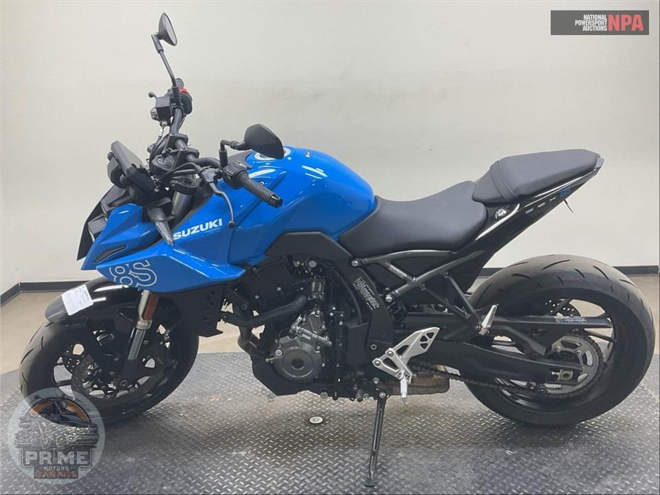 2025 Suzuki GSX800RQM5 GSX-8S — фото 3