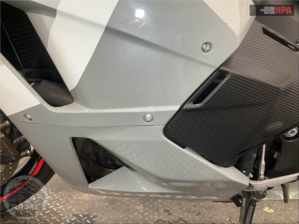 2025 Honda CBR600RR (ABS) — фото 7
