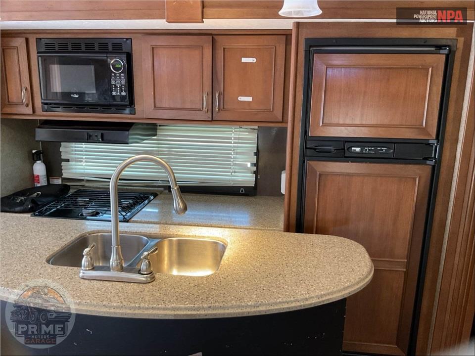 2016 Highland Ridge Rv M-288FLR - ROAMER SERIES — фото 19