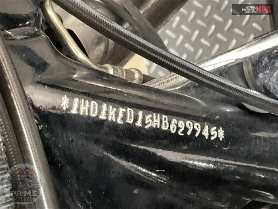 2017 Harley-Davidson FLHTK ULTRA LIMITED — фото 44