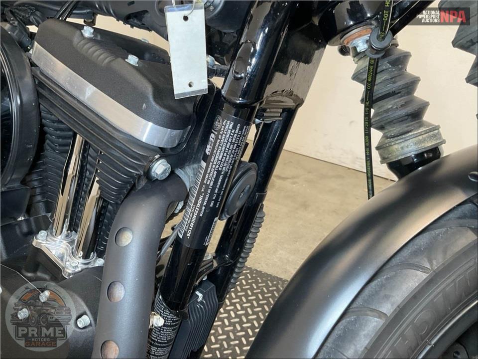 2016 Harley-Davidson XL883N IRON — фото 12